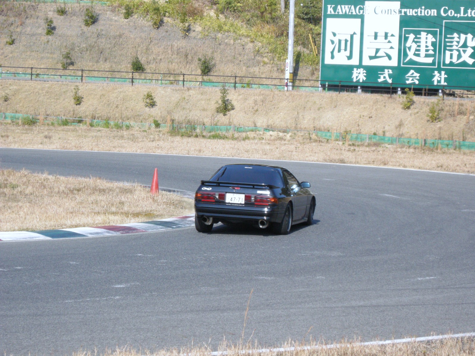 02.JPG